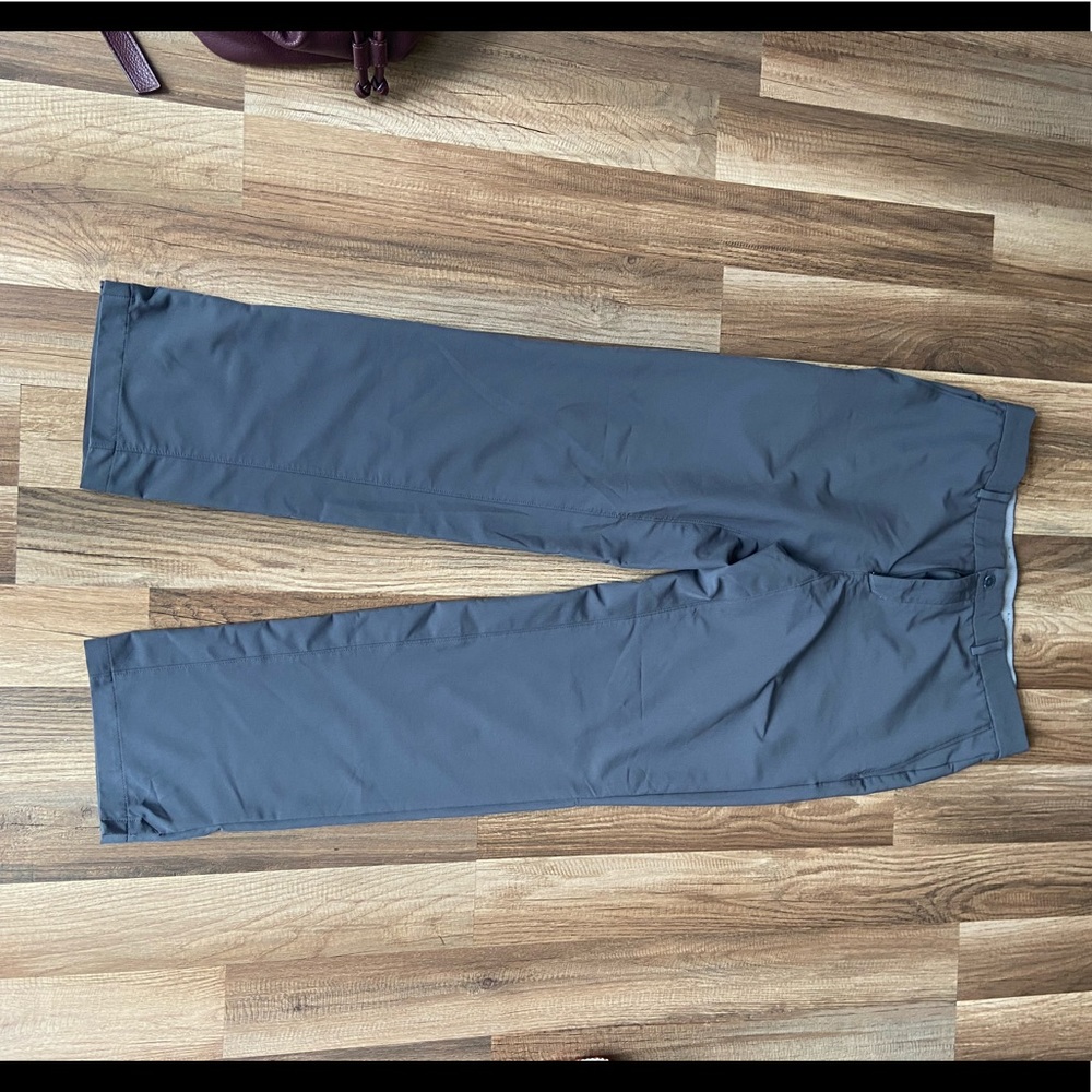 Nike men’s golf pants